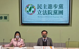 福食議題　民進黨團酸藍群龍無首、製造恐慌