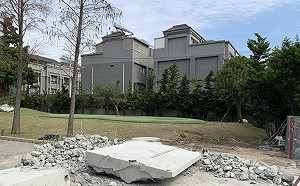 顏家龍井莊園拆完了 中市府續盯年前脫手部分