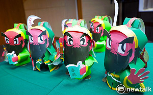 鼓勵市民打滿三劑疫苗　台南設5大型施打站再送關帝爺燈籠