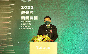 疫情重創！觀光業盼再紓困 王國材：以國旅券刺激市場