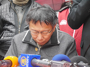 民調跌破5成 柯P：施政有時是收拾善後