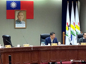 柯P稱都更中心黑箱可藏人 王世堅：莫名其妙