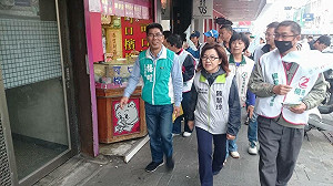 投錯票  楊曜向黨團自請處分停權1年