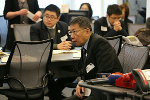 舊金山市長不必坐鎮救災 柯P：台灣政治太假