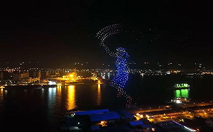 高雄燈會戴資穎「空中帥氣殺球」小戴親臨大讚：太壯觀了！一定要到現場看！