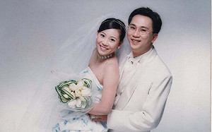 罕曬「老婆真面目」！486先生首曝舊時甜蜜婚紗照