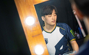 《英雄聯盟》CoreJJ領到綠卡啦！TL 可以完全體迎戰