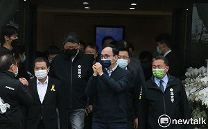 追悼林崑海 朱立倫赴殯儀館低調弔唁