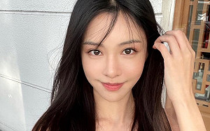 只穿黑色蕾絲吊帶襪！鋼琴女神「李元玲」甜問「這句話」電翻粉絲