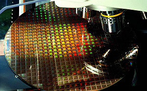 全球半導體產業人才短缺！科技大廠提供高薪搶人