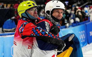 烏俄版黃郁婷事件？擁抱烏克蘭對手挨批 俄羅斯選手：奧運無關政治