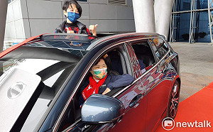 嘉市購物節消費抽獎太神奇 得主買汽車中汽車