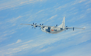 俄烏開戰之際 9架共機擾台