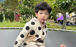 甜化粉絲！蔡桃貴頭髮剪回「西瓜皮」 萌喊：變成小時候了