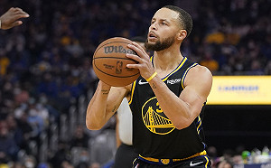 Curry砍34分無用　勇士再輸灰狼