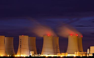 (影)｢歐洲最大核電站｣遭砲擊起火! 烏克蘭名嘴嘆：俄軍另類核武攻擊