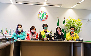 援助烏克蘭難民 中市民進黨團捐一日所得