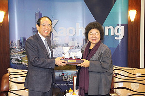 大橋光夫訪陳菊 盼新政府加強台日關係