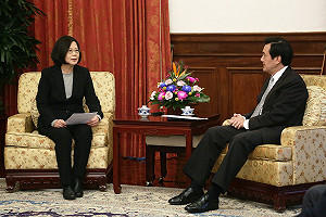 雙英會  蔡英文：不論選舉攻防確保交接順利