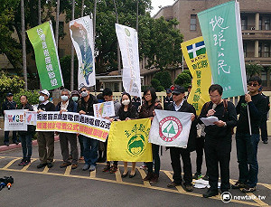 批齊頭降價蠢方法 環團籲調整電價公式