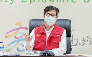 追出遊覽車傳染鏈　高雄 3台南 1