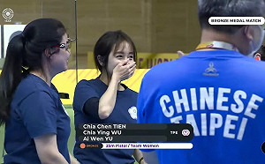 證件妹好神！吳佳穎團體賽再奪一銅