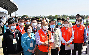 第三劑選擇高端 蘇貞昌：它是政府許可疫苗就是安全可靠