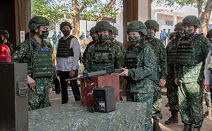 楊宏基觀點》改回徵兵制？別連自己都騙！ 不如好好想想這些事…