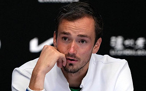 讓出球王　Medvedev：有總比沒有好