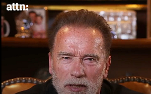 (影)「你們的政府在說謊！」阿諾向俄國人民喊話 要求普丁結束非法戰爭