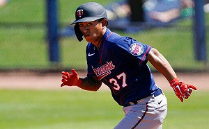 林子偉好棒！跟大都會簽下小聯盟約