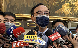 邱毅曝國民黨「跳船潮」 朱立倫回擊：最近5萬人回黨