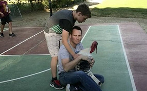 (影)火雞能當寵物？張開翅膀討抱超療癒