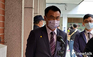 麵粉漲改吃炒飯挨批「 現代版晉惠帝」！陳吉仲回應了