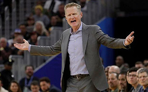 勇士遭絕殺　柯爾質疑最後2吹判