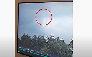 (影)駭人！中國東航廣西墜機 最新影像驚見機頭朝下、筆直俯衝