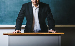 八年級生到現在都還有陰影！那些年老師做過最傷人的十件事