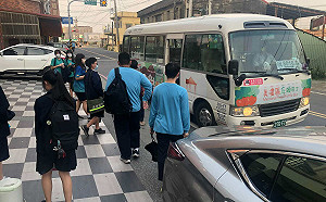 公車進校園再擴大！公路總局：新增24所學校運輸服務