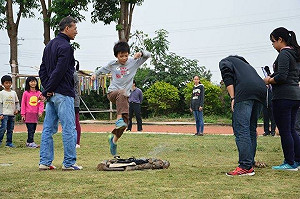 沒有教科書 雲林潮厝國小翻轉教育