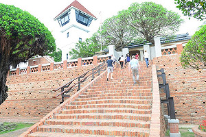 安平古堡15天洗澡工程結束  乾乾淨淨亮相