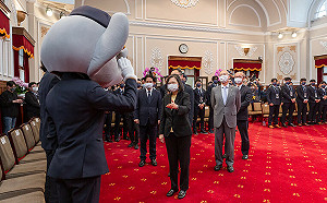 終於等到黃衫軍！小英總統：一起壯大台灣的棒球發展