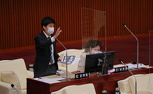 北市府員工是網軍？ 會展基金會將查林姓員工是否造謠