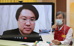 政策轉彎輿論炸鍋？林右昌隔離「3天變10天」網路聲量燒出高點