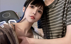 實況主魔理花公開放閃！找男友「代勞」揉奶：我聰明又寵粉