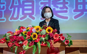 總統：三大信評機構調升台灣的國家主權評等或展望 是重要肯定