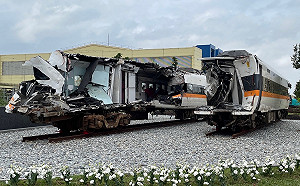 太魯閣號事故週年！2撞毀車廂安置「富岡基地」現場畫面曝光