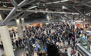 連假前夕高鐵停駛！車站擠滿人 蔡英文：降低對返鄉人潮及旅客影響