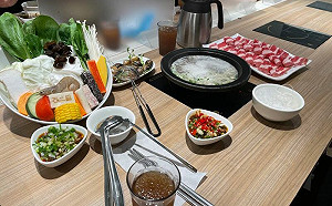 吃石二鍋發生悲劇崩潰了！全場抖爆