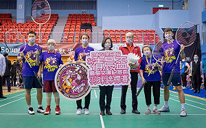 清晨盃50周年！蔡英文同台「麟洋配」 承諾持續投入資源