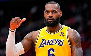 湖人對戰太陽　詹皇因腳踝傷病缺陣